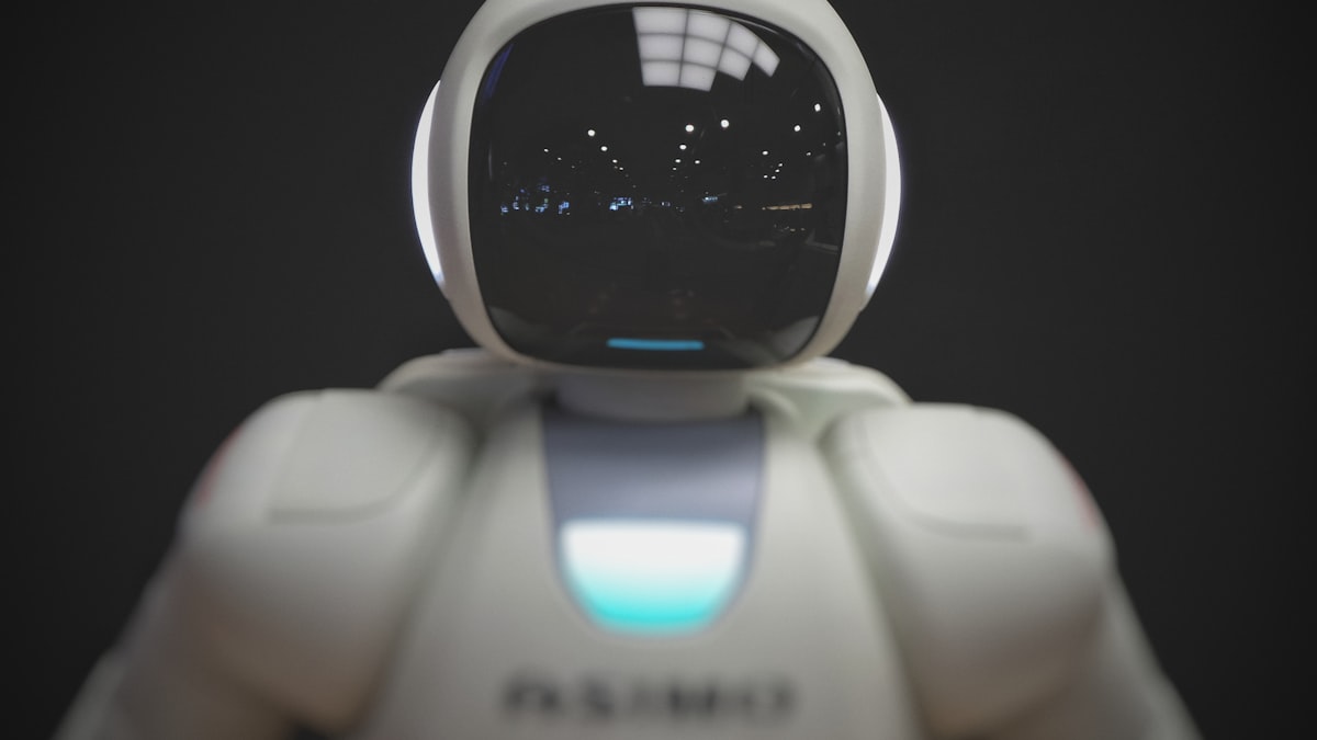 The $39 Billion Humanoid: How Figure AI Put Robots on the Factory Floor While Tesla's Optimus Waits